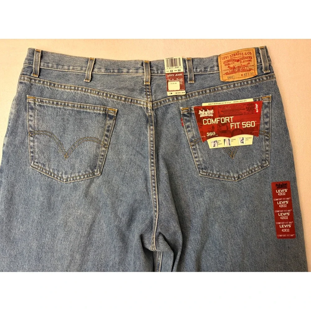 Vintage Levis 560 Comfort Fit Jeans Mens 42x32 Medium Wash Loose Tapered Denim
